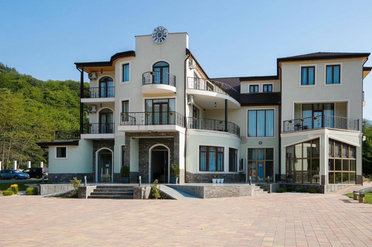 Sviana Resort テラヴィ エクステリア 写真